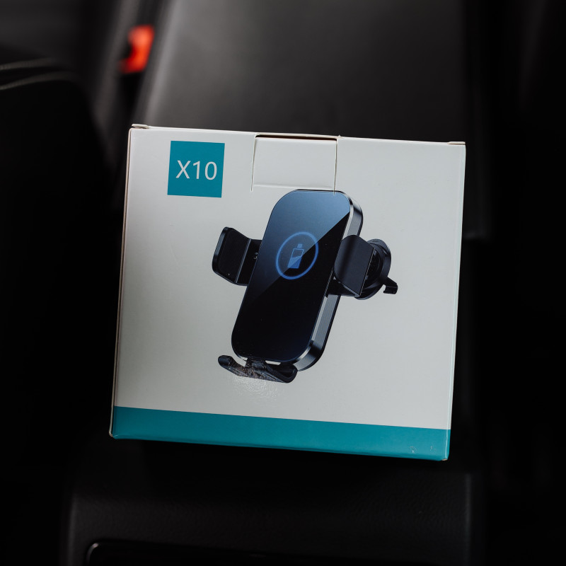 Автомобільний тримач X10 з бездротовою зарядкою